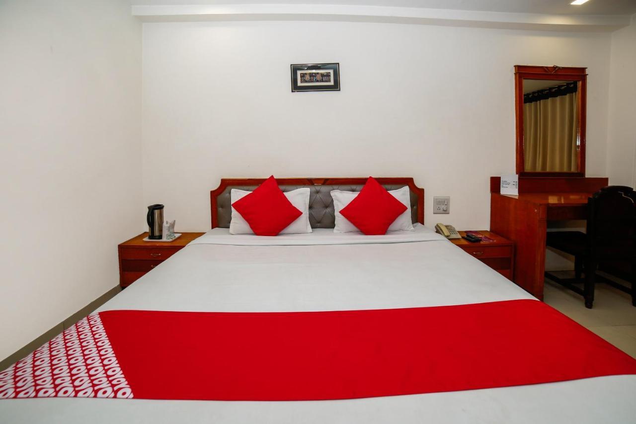 Hotel Shelter Gwalior Dış mekan fotoğraf