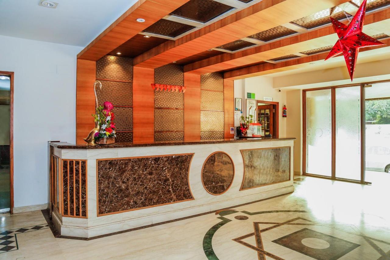 Hotel Shelter Gwalior Dış mekan fotoğraf