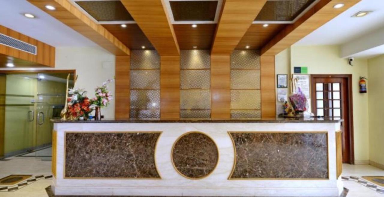 Hotel Shelter Gwalior Dış mekan fotoğraf
