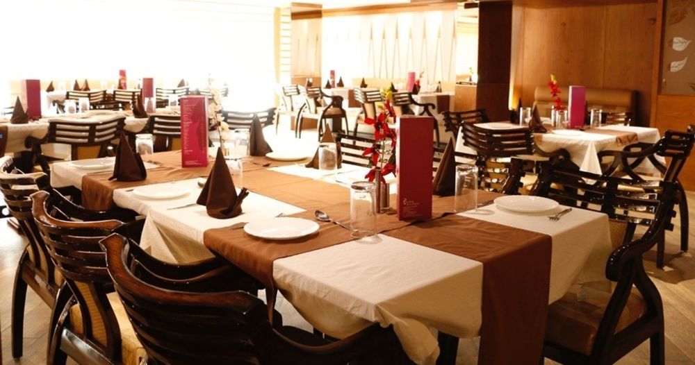 Hotel Shelter Gwalior Dış mekan fotoğraf